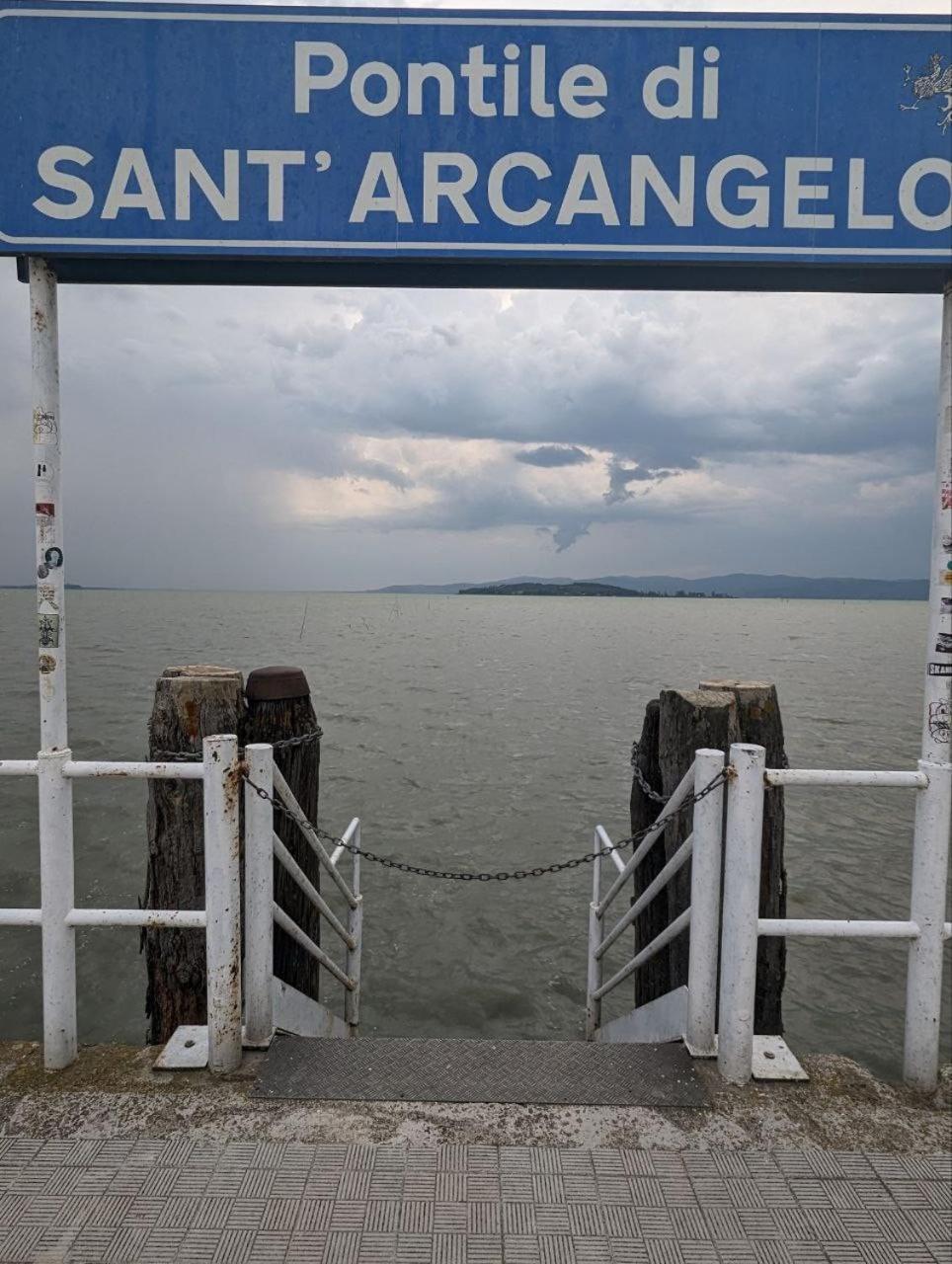 Chalet Sul Trasimeno SantʼArcangelo Eksteriør billede